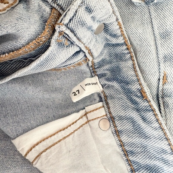 Pacsun Distressed Denim Mom Shorts - Picture 4 of 4